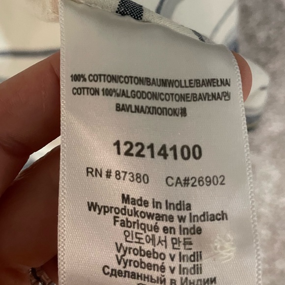 Men’s Button Up - Picture 5 of 5